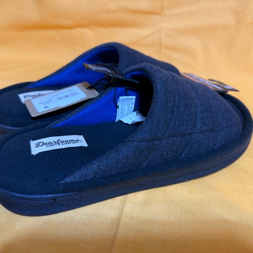 Dearfoams black Memory Foam Slippers - Picture 2 of 4